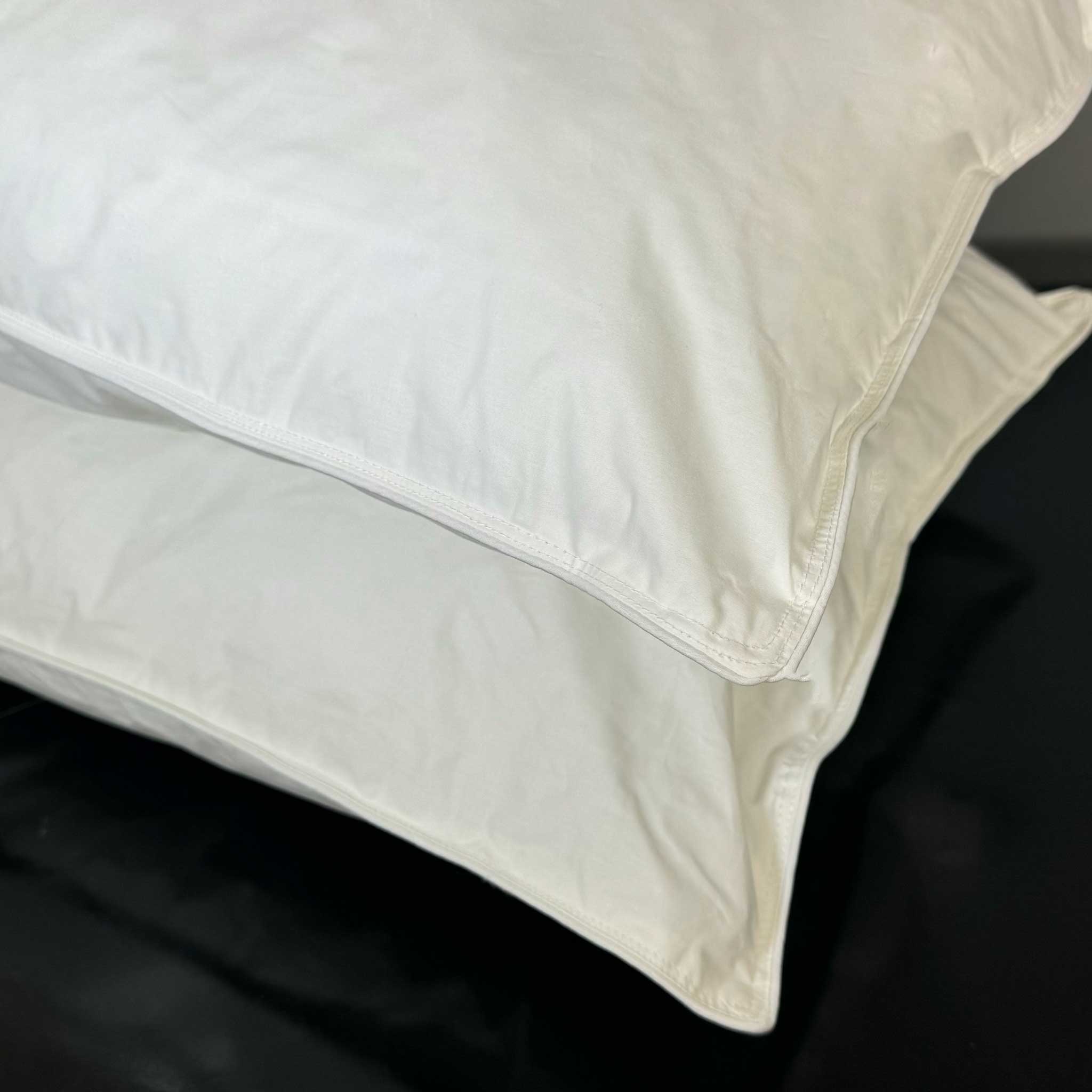 Kingsgate Lightweight Pillow